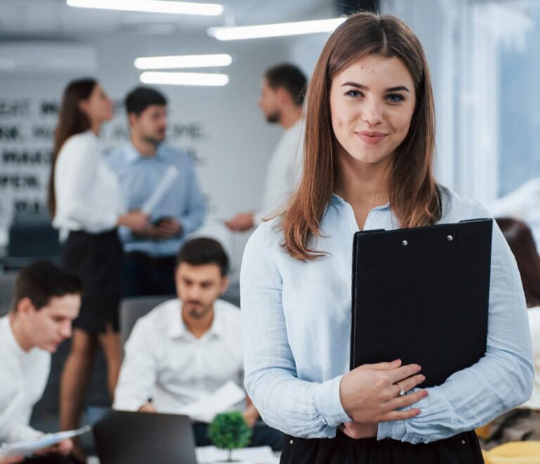 Gestion optimisée des propriétés pour maximiser les retours financiers et assurer une gestion sans souci.